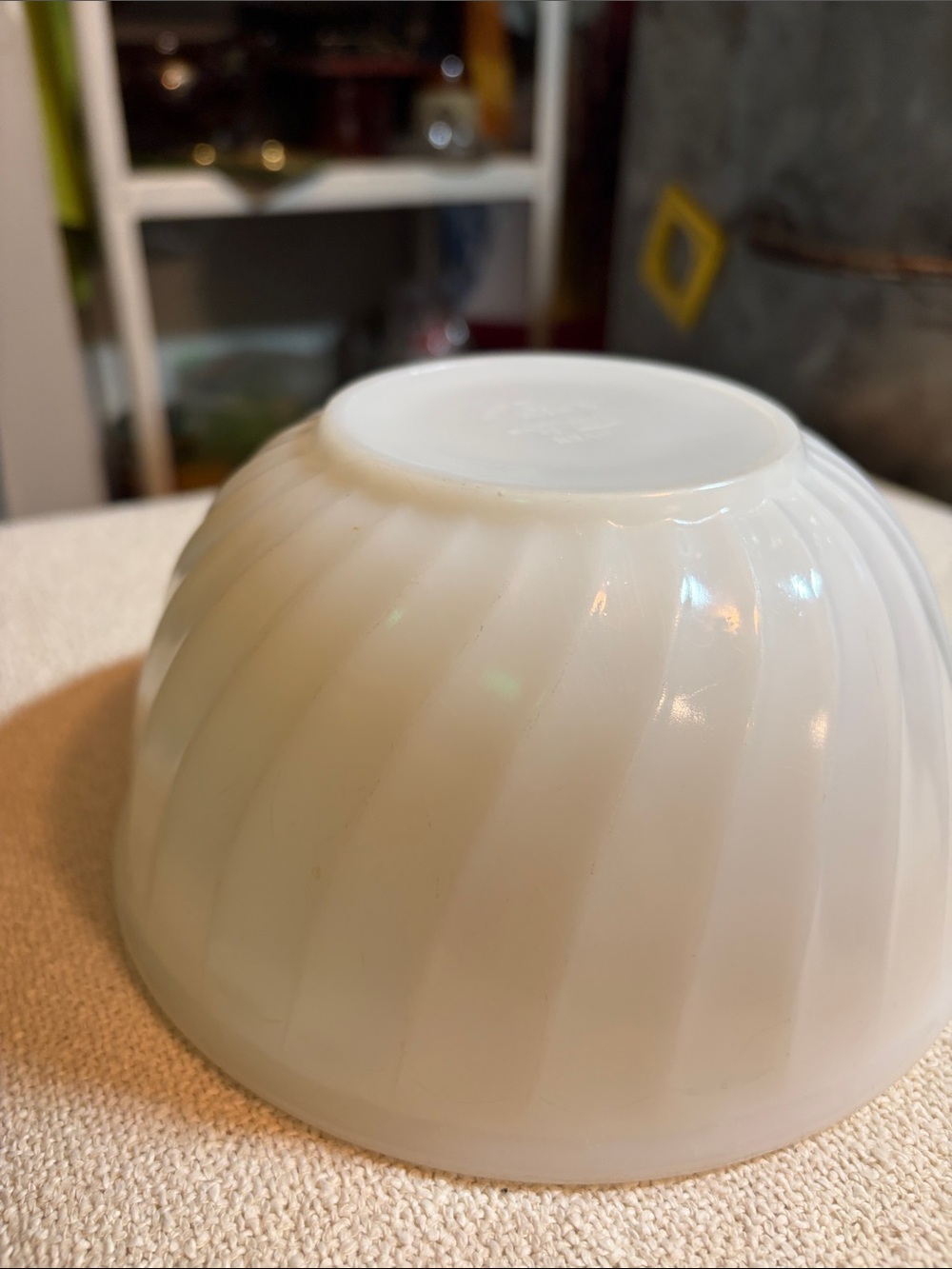Vintage Fire-King Anchorwhite Swirl 7” Mixing Bowl Block Letter Stamp 1950s - Picture 7 of 9